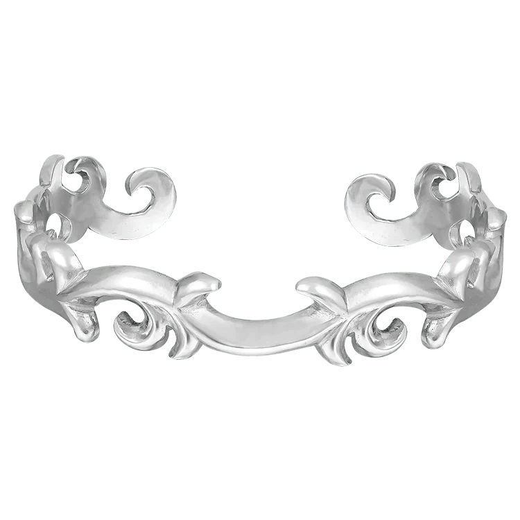 Armring i äkta silver med fin design 