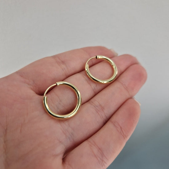 Örhängen - Creoler 20mm 18k guld