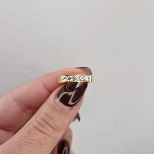 Diamantring i 18k guld